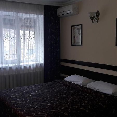 Отель Салем на Тулебаева Алматы Экстерьер фото